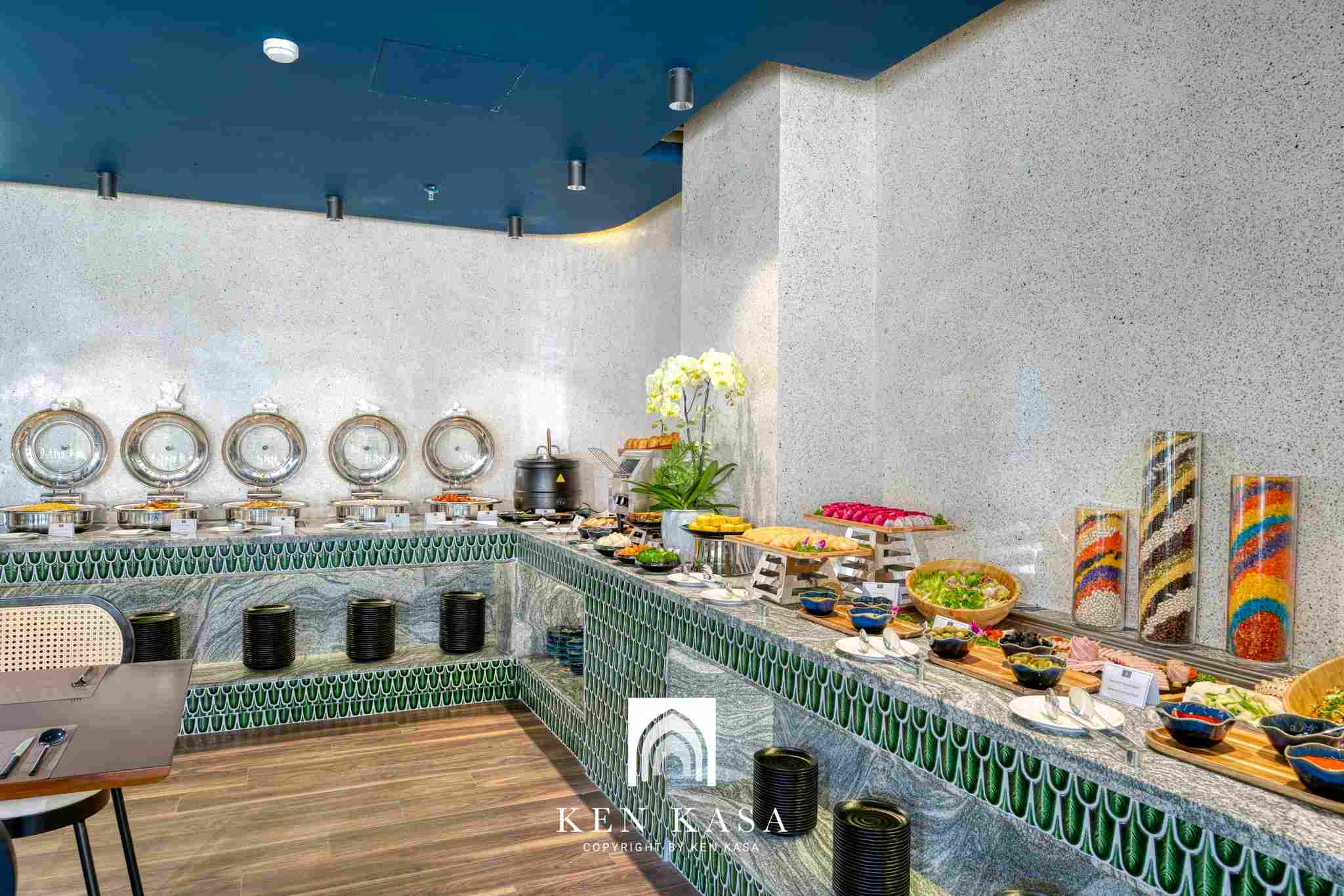 Nhà hàng  tại The Almin Hotel 